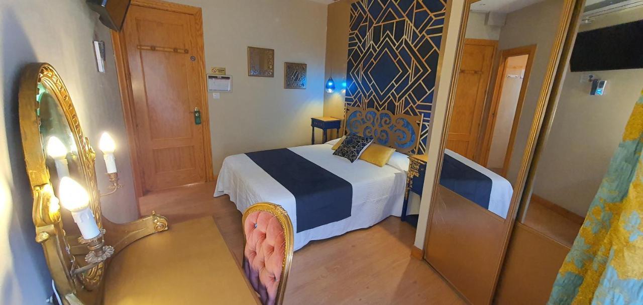 Hosteria Villa de Castro Castro Urdiales Esterno foto