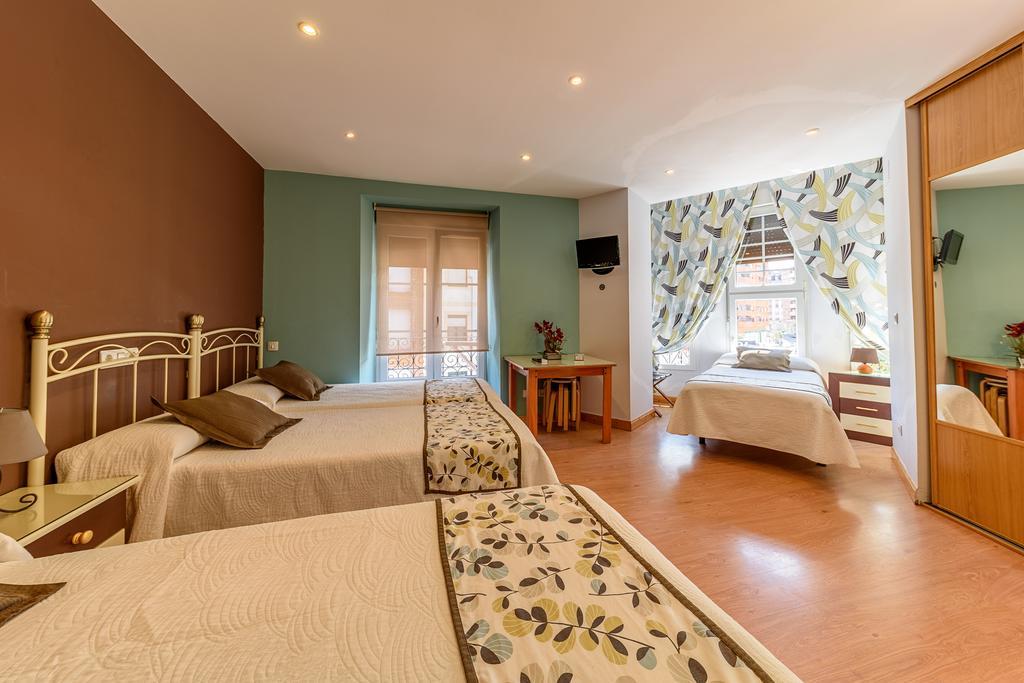 Hosteria Villa de Castro Castro Urdiales Esterno foto